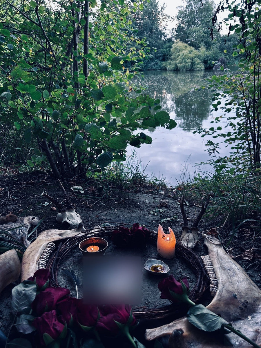Sweetening, by the lake in the evening